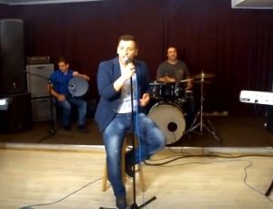 Давид Цатуров feat. Live Band - Армянское попурри (2017)